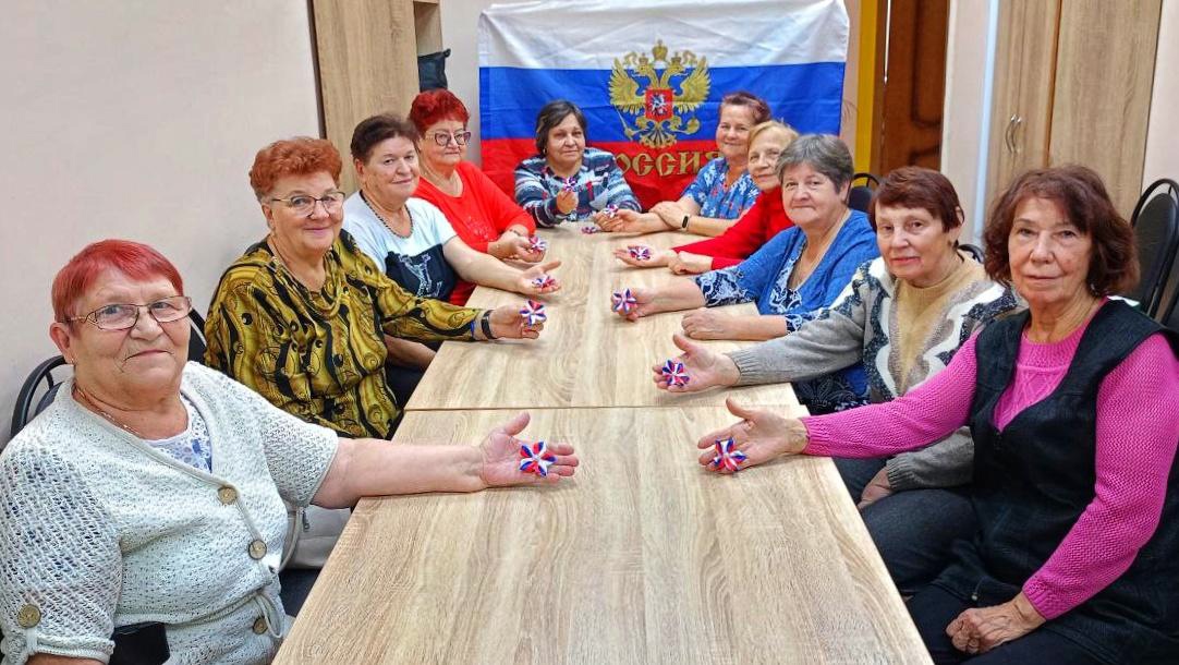 С любовью к Родине: создаем символы единства!